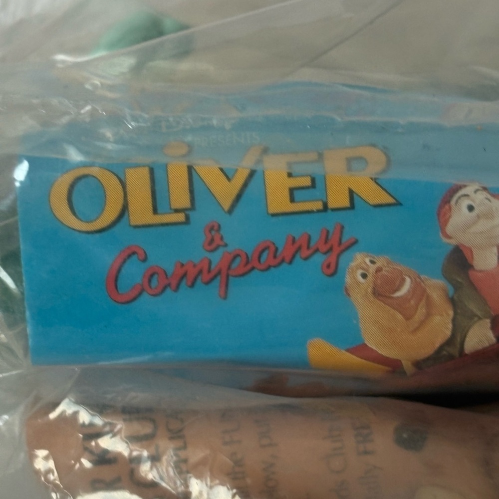 Burger King Kids Meal Vintage Lot Of 2 Sealed Oliver & Company Figures 1996 - Picture 4 of 9